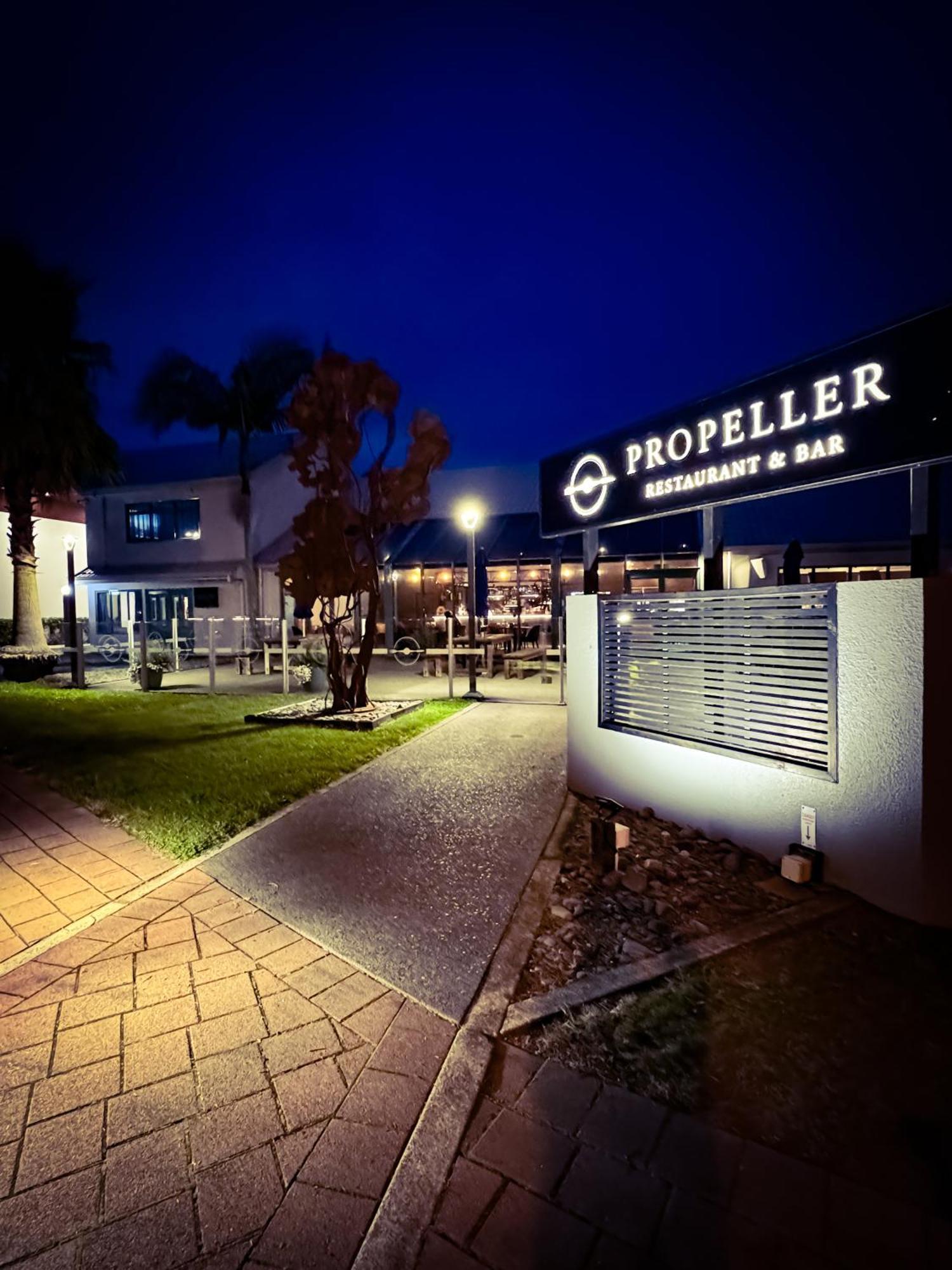 Jetpark Hamilton Airport New Zealand Hotell Rukuhia Exteriör bild